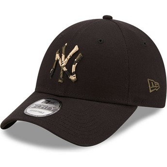 New Era Curved Brim Brown Logo 9FORTY Camo Infill New York Yankees MLB Black Adjustable Cap