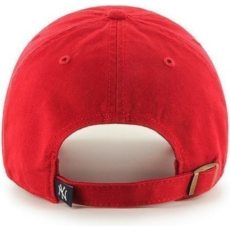 casquette-courbee-rouge-new-york-yankees-mlb-clean-up-47-brand