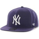 casquette-plate-violette-snapback-unie-avec-logo-lateral-mlb-newyork-yankees-47-brand